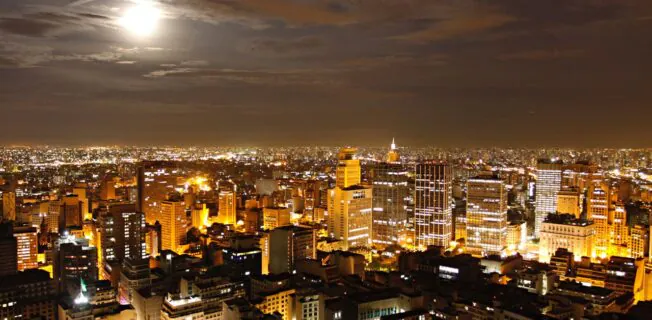 Terraço panorâmico do Edifício Itália, em São Paulo — City Tour CHM Executive Transport